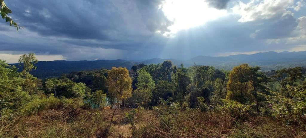 Westernghats Homestay Madikeri Buitenkant foto